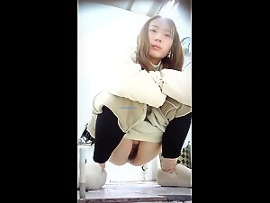 精品推荐 【顶级厕拍】『ETZ全景厕拍』合集作品第4季十二 高跟丝袜美女御姐漂亮学生妹面容私处细节超清楚