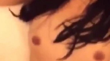 妹子的骚表情真诱人 难道鸡巴在逼里小幅度摩擦抽插有奇效 这么折磨人