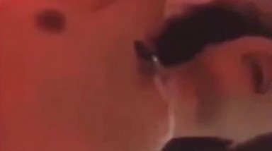 美女小少妇刚插进去就喊 不要 到底要还是不要.. 小猫咪不要哭把腿打开让爸爸慢慢操 全程骚灯加骚话