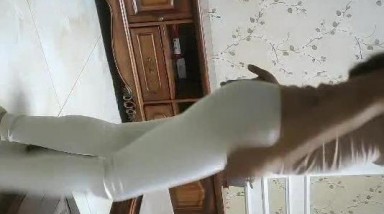 【清纯少妇致命诱惑】，绿帽男偷拍老婆，30岁极品小少妇，柳腰轻摆，妩媚浪骚，近景啪啪超有女人味必看