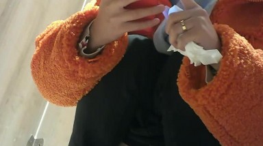 商场女厕偷拍 高颜值气质美妇 肥美肉感鲍鱼 值得一撸