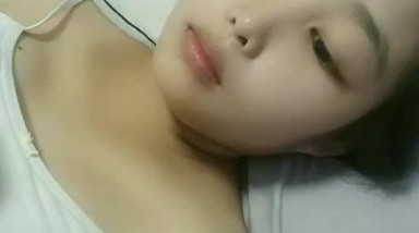 【00后萝莉小孕妇】准妈妈在怀孕期间，依然坚守黄播第一线，老公讲解，孕期身体变化，乳房，阴道，分泌物，各种特写