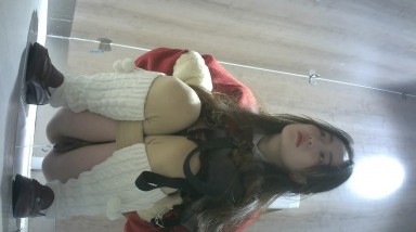 大神海量的女厕偷拍里 万里挑一的极品淑女顶级9分高颜值女神，丝袜美腿 可爱的表情是个大亮点