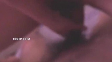 夫妻真实自拍 老公我要你操我 快快 用力要来了 大姐难道你是龙王三公主转世还是操漏了