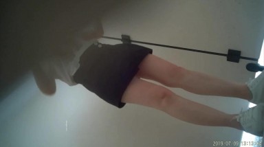 2022五月最新流出 （新品首发）精品全景厕拍【电子厂系列 收尾作品】5