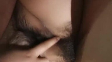 醫院值班室爆艹夜班護士女友,奶子真大,超級軟捏,手指插入臊茓壹頓摳玩