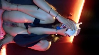 高档KTV女厕厕拍偷拍 极品高跟美女张着大口的美鲍