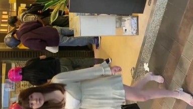 小吃店全景厕拍偷拍极品美少妇的小嫩鲍