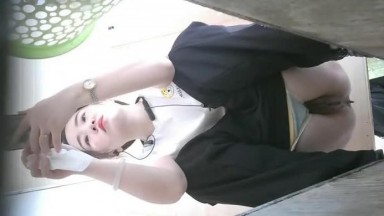 路边公厕极致视角厕拍 连拍几位少妇的嫩逼肥臀 几位美女嫩逼肥臀一览无遗6